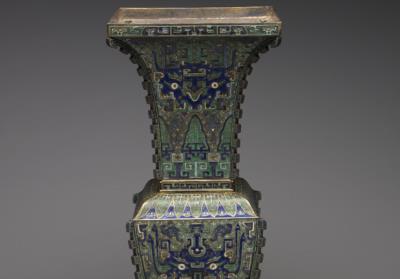 图片[2]-Silver cloisonne square gu vessel with animal-mask decoration, Middle to late 18th century, Qing dynasty-China Archive